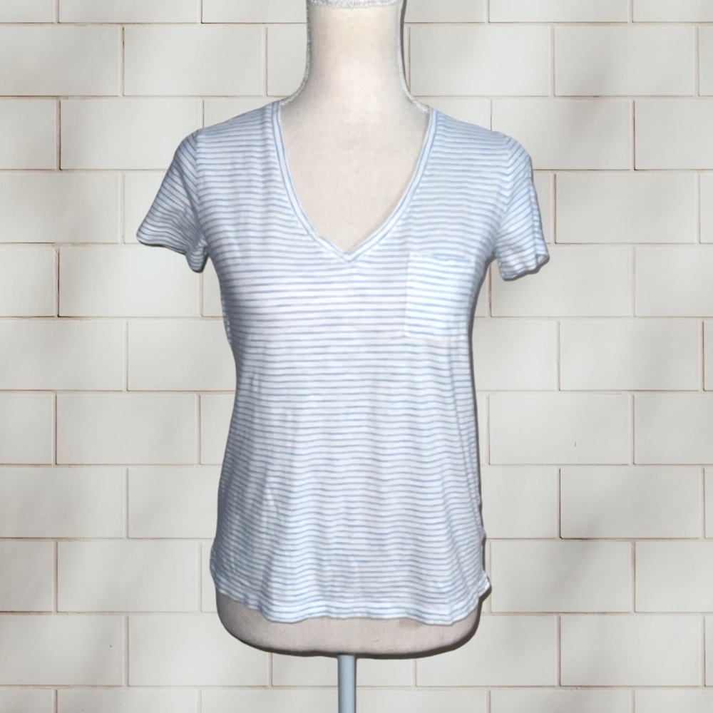 Madewell Whisper Cotton V-Neck Pocket Tee